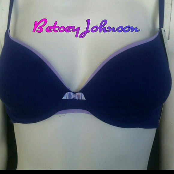 Betsey Johnson Other - BETSEY JOHNSON FOREVER PERFECT T-SHIRT BRA